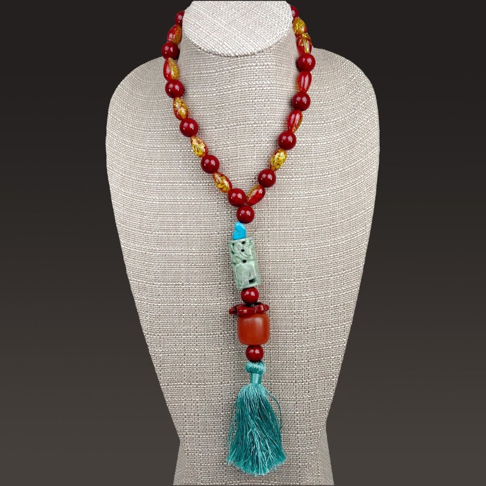Jade Elephant Column/Pillar Pierce Carved Pendant Beaded Necklace